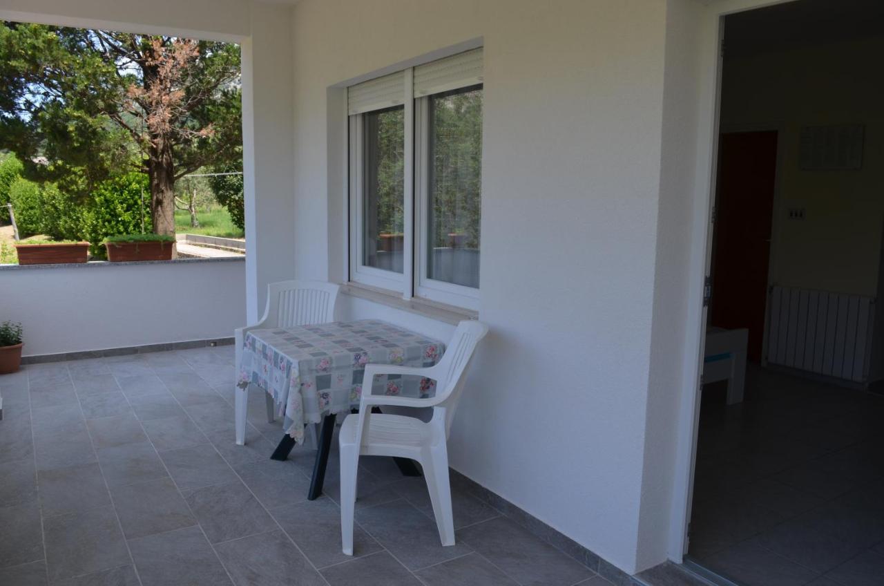Apartments Alen Draga Bašćanska Buitenkant foto